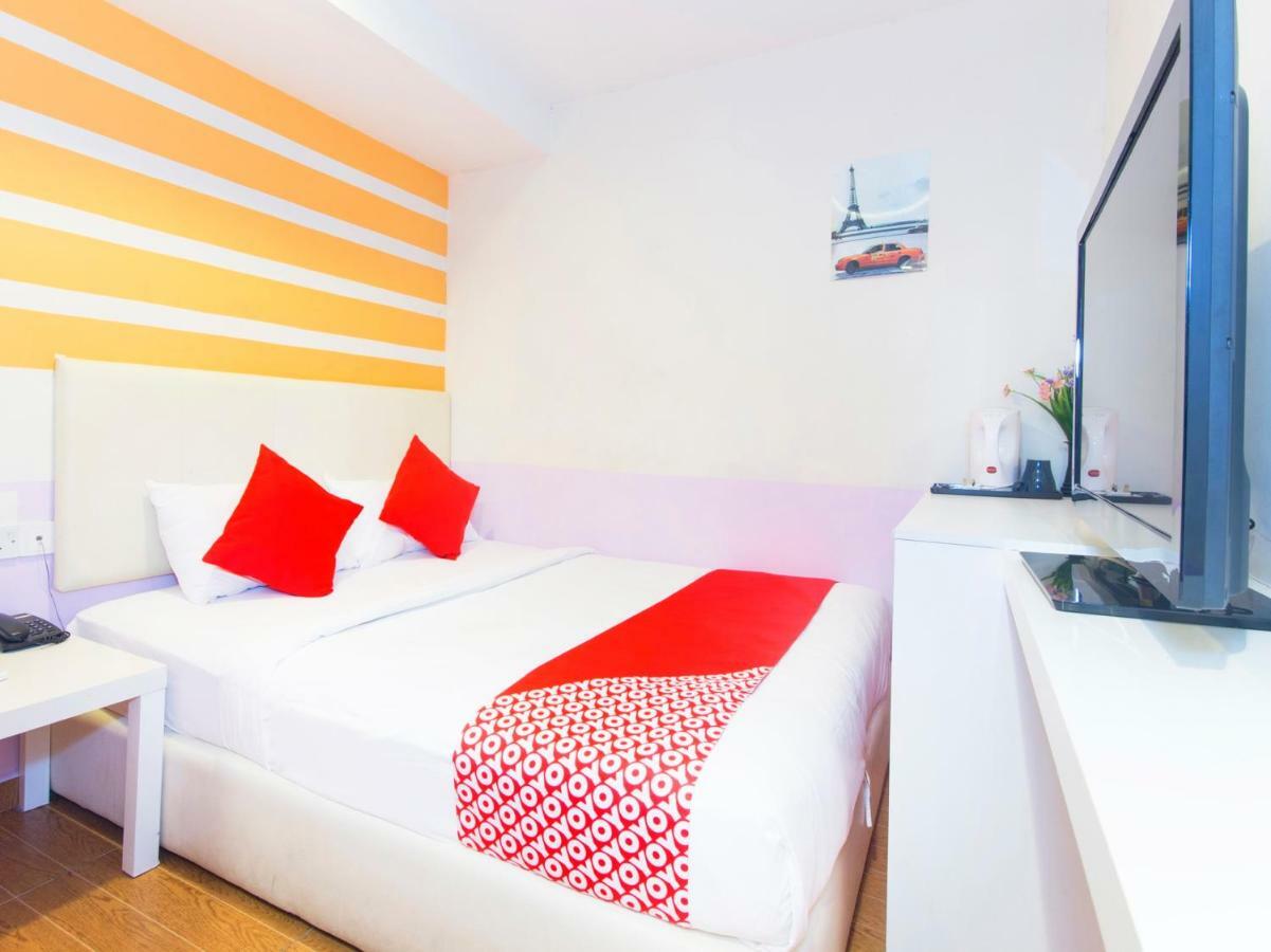 Oyo 419 City Boutique Hotel Bangi Buitenkant foto
