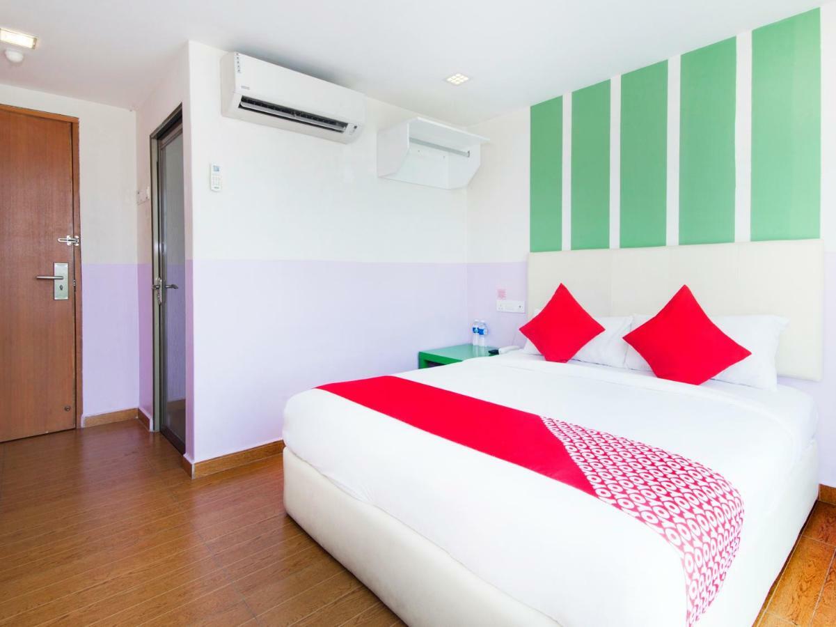 Oyo 419 City Boutique Hotel Bangi Buitenkant foto