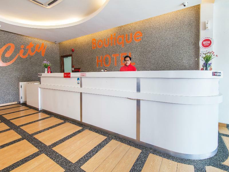 Oyo 419 City Boutique Hotel Bangi Buitenkant foto